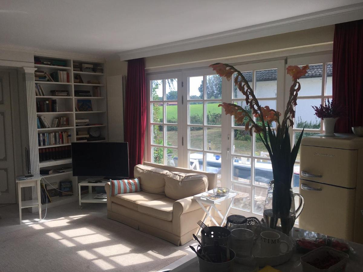 Wunderschones Haus Mit Herrlichem Panoramablick 뤼네부르크 외부 사진
